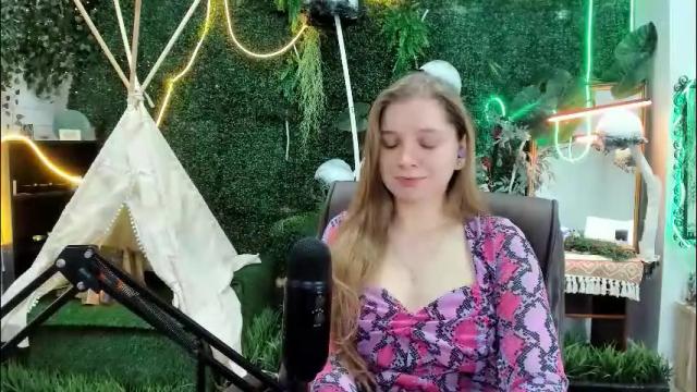 Image 2 of mayasinabon Stream on Chaturbate on 1 month ago