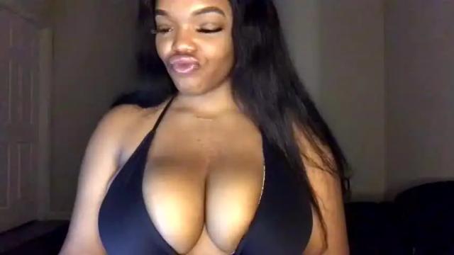 Image 3 of maybabi Stream on Chaturbate on 18 months ago