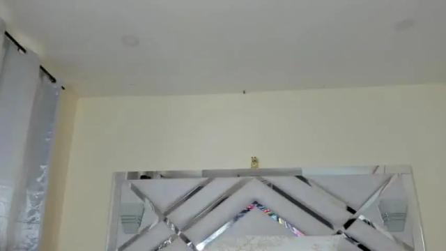 Image 8 of maybelline_666 Stream on Chaturbate on 12 months ago