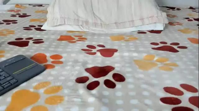 Image 2 of maybelline_666 Stream on Chaturbate on 17 days ago