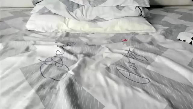 Image 7 of maybelline_666 Stream on Chaturbate on 3 days ago