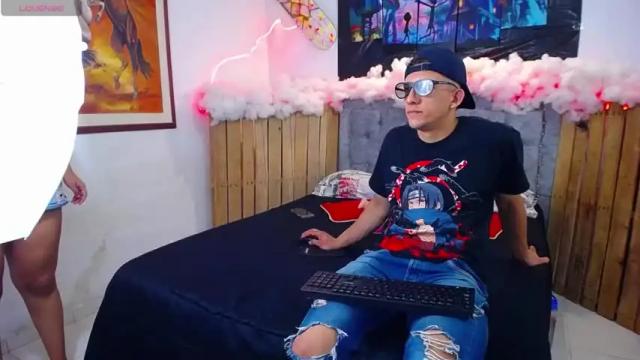 Image 12 of maykol_victoria Stream on Chaturbate on 13 months ago