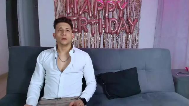 Thumbnail 1, maykol_victoria's Stream at Chaturbate, 1 month ago