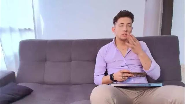Image 7 of maykol_victoria Stream on Chaturbate on 3 months ago