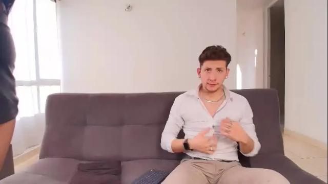 Image 10 of maykol_victoria Stream on Chaturbate on 2 months ago
