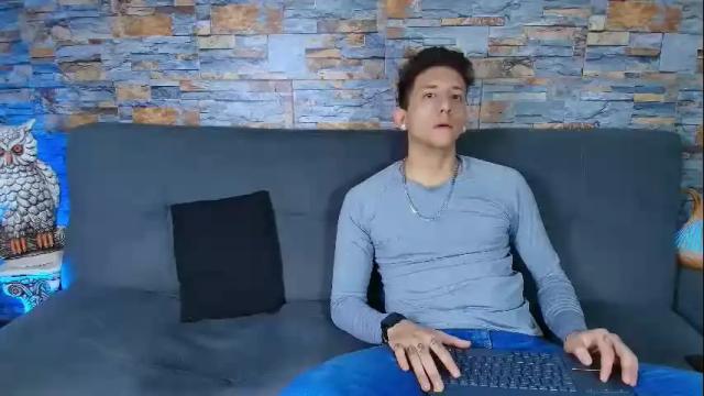 Image 8 of maykol_victoria Stream on Chaturbate on 25 days ago