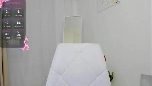 Image 7 of mayleleen Stream on Chaturbate on 3 months ago