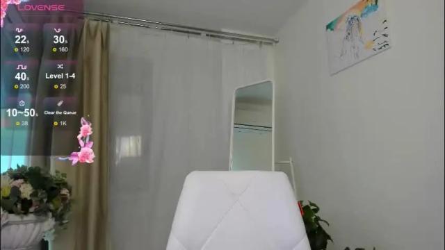 Image 7 of mayleleen Stream on Chaturbate on 2 months ago