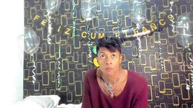 Image 11 of maylon_cock Stream on Chaturbate on 19 months ago
