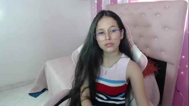 Image 10 of mayra_prg Stream on Chaturbate on 7 days ago