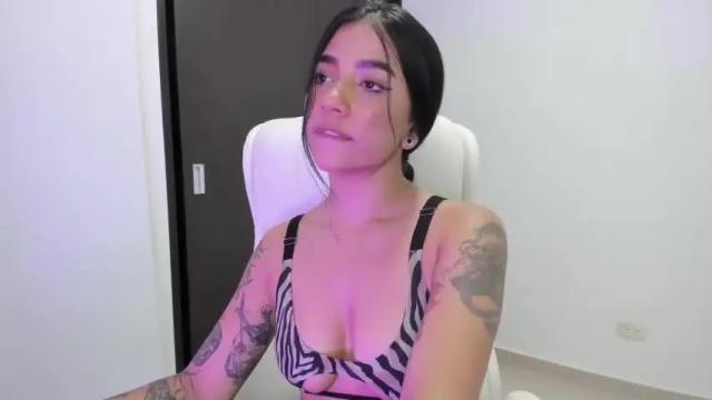 Image 4 of mayreft_uwu_ Stream on Chaturbate on 20 months ago