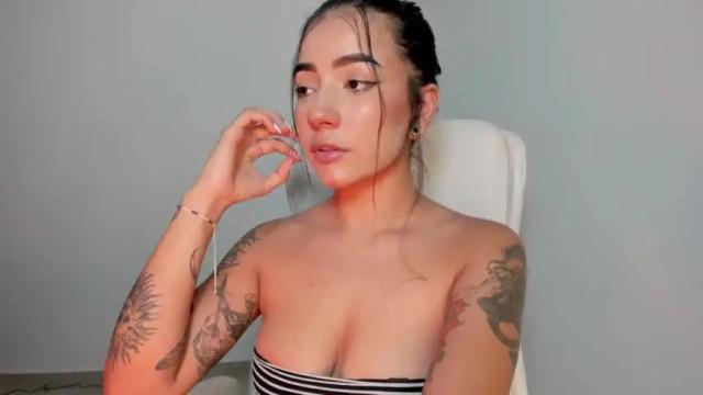 Image 3 of mayreft_uwu_ Stream on Chaturbate on 19 months ago