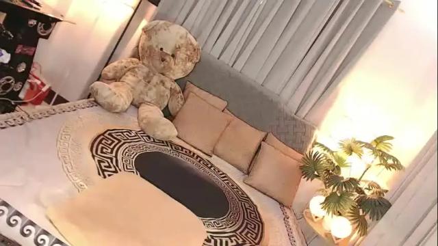 Image 7 of mayrose_fox Stream on Chaturbate on 6 months ago