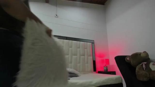 Image 2 of mayssa_cute Stream on Chaturbate on 22 months ago