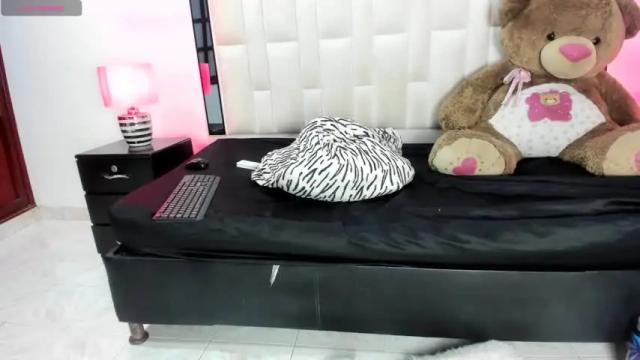 Image 2 of mayssa_cute Stream on Chaturbate on 13 months ago
