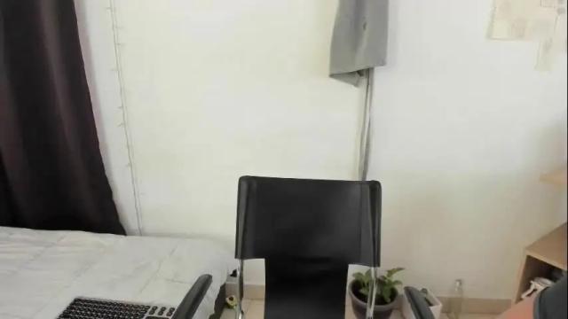 Image 10 of mazikeen_18 Stream on Chaturbate on 1 month ago