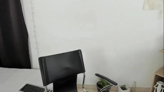Image 12 of mazikeen_18 Stream on Chaturbate on 1 month ago