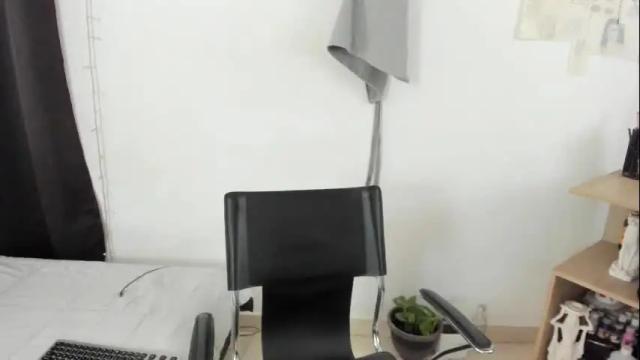 Image 6 of mazikeen_18 Stream on Chaturbate on 1 month ago