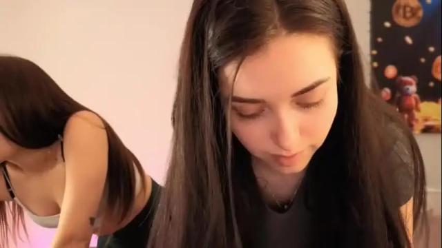 Image 6 of mcflurry18 Stream on Chaturbate on 4 months ago