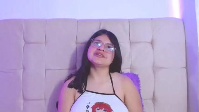 Image 4 of mckennahot303av Stream on Chaturbate on 1 month ago