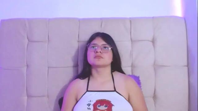 Image 7 of mckennahot303av Stream on Chaturbate on 1 month ago