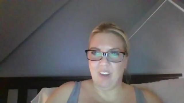 Image 12 of mcloventits Stream on Chaturbate on 19 months ago