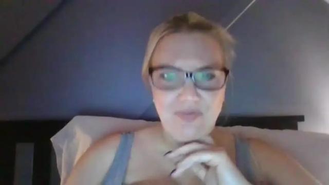 Image 3 of mcloventits Stream on Chaturbate on 19 months ago