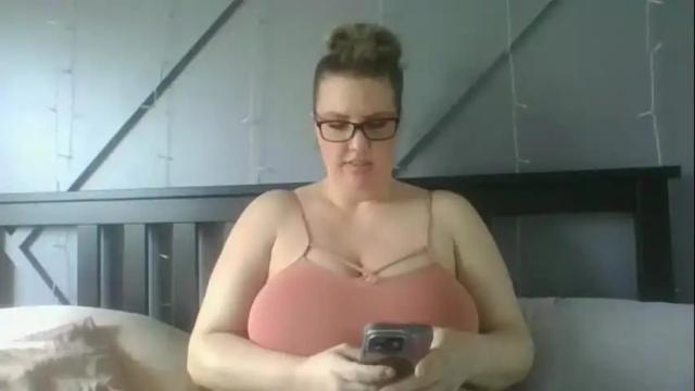 Image 11 of mcloventits Stream on Chaturbate on 2 months ago