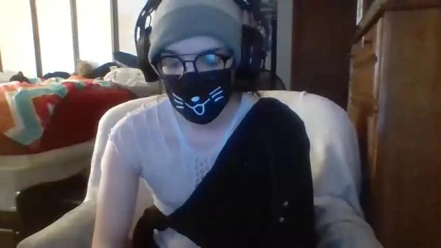 Image 6 of mdcrudelis Stream on Chaturbate on 20 months ago
