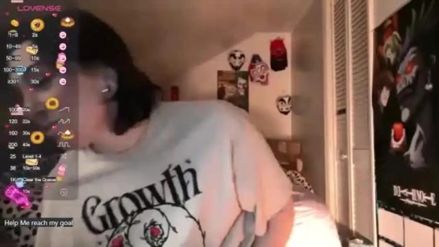 Image 10 of me_and_mrsjones Stream on Chaturbate on 13 months ago