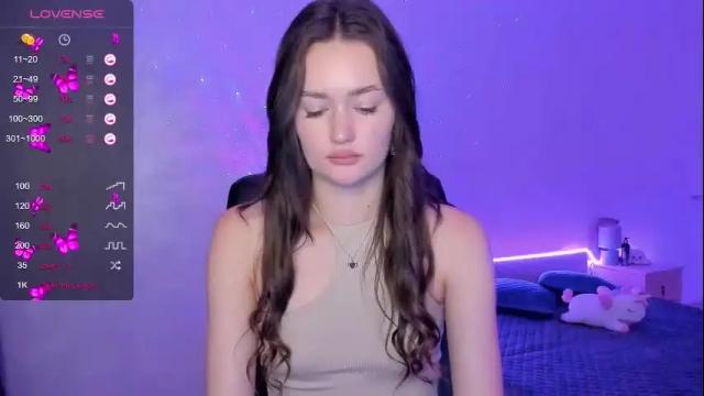 Thumbnail 1, me_elfiee's Stream at Chaturbate, 20 months ago