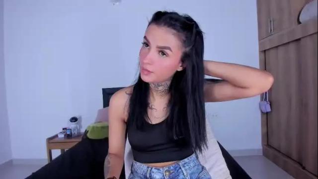 Image 3 of medussa13 Stream on Chaturbate on 6 days ago