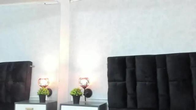 Image 10 of medussa_w Stream on Chaturbate on 16 months ago