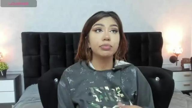 Image 4 of medussa_w Stream on Chaturbate on 15 months ago