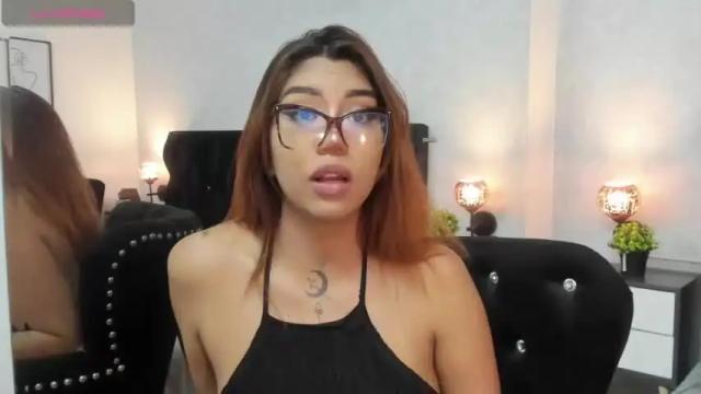 Image 8 of medussa_w Stream on Chaturbate on 15 months ago