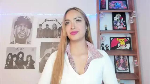 Image 2 of meeowlody Stream on Chaturbate on 4 months ago