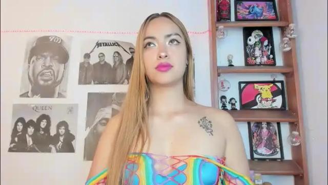 Image 2 of meeowlody Stream on Chaturbate on 3 months ago