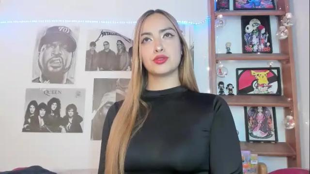 Image 2 of meeowlody Stream on Chaturbate on 3 months ago