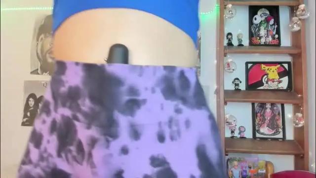 Image 3 of meeowlody Stream on Chaturbate on 27 days ago