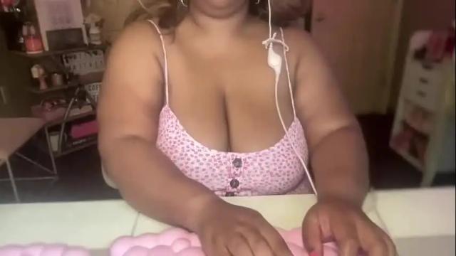 Image 10 of meetsouthernpeach Stream on Chaturbate on 1 month ago