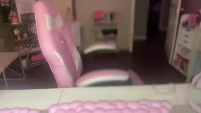 Image 7 of meetsouthernpeach Stream on Chaturbate on 1 month ago