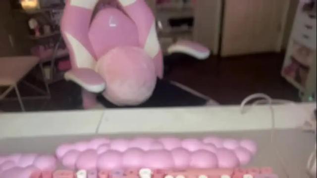 Thumbnail 3, meetsouthernpeach's Stream at Chaturbate, 1 month ago