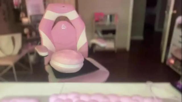 Thumbnail 3, meetsouthernpeach's Stream at Chaturbate, 1 month ago