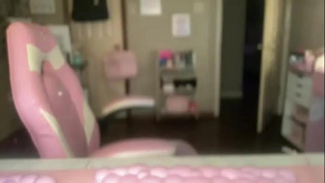Image 12 of meetsouthernpeach Stream on Chaturbate on 1 month ago