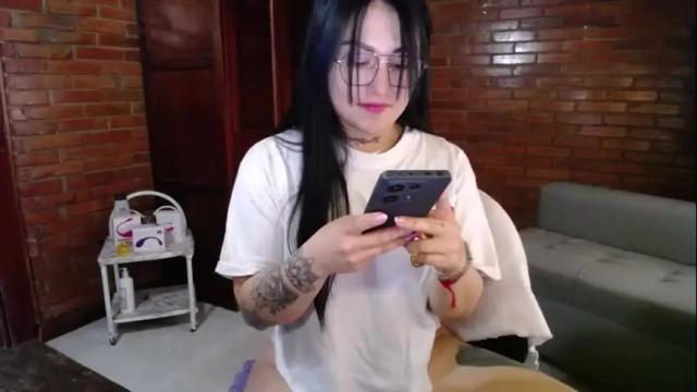 Image 7 of meg_velvet Stream on Chaturbate on 22 days ago