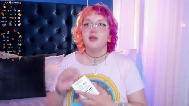 Image 10 of meg_winchester Stream on Chaturbate on 13 months ago