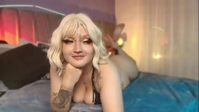 Image 10 of meg_winchester Stream on Chaturbate on 2 months ago