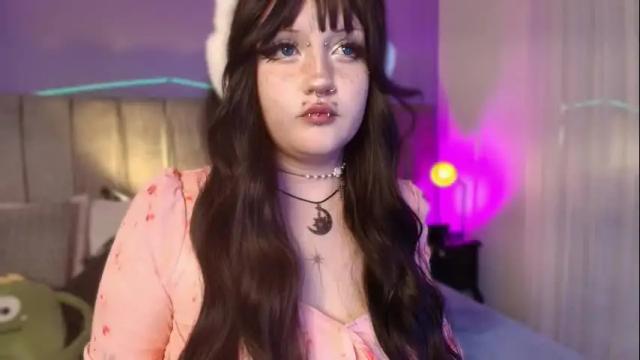 Image 12 of meg_winchester Stream on Chaturbate on 1 month ago