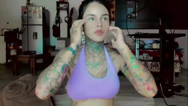 Image 10 of mega_fox_ Stream on Chaturbate on 1 month ago