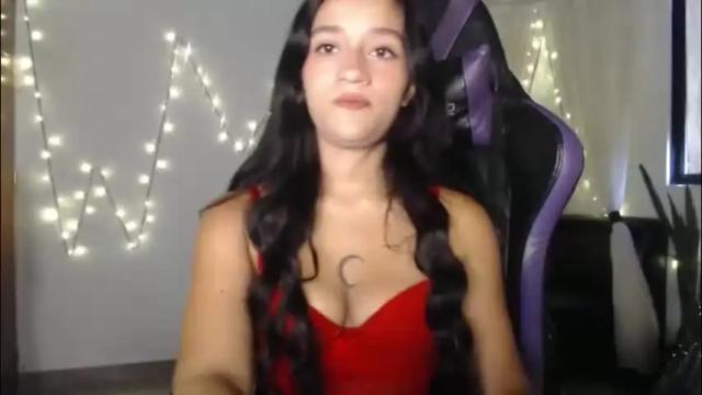 Image 3 of megaanxxx1 Stream on Chaturbate on 21 hours ago